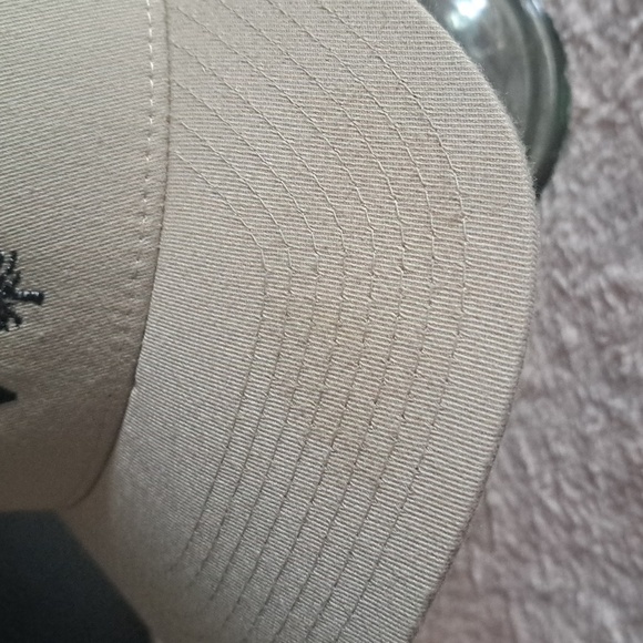 Flexfit Hat Cap Adult Large Extra Large Tan V Pine Tree Logo - Picture 2 of 5